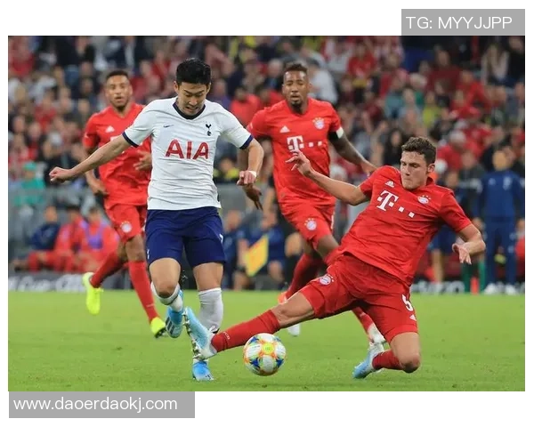 拜仁狂胜热刺五球大捷争议判罚引发全场热议